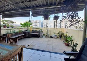 Cobertura com 3 Quartos à venda, 147m²
