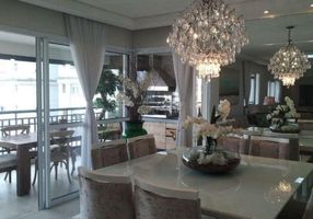 Apartamento com 3 Quartos à venda, 162m²