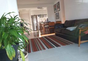 Apartamento com 3 Quartos à venda, 98m²