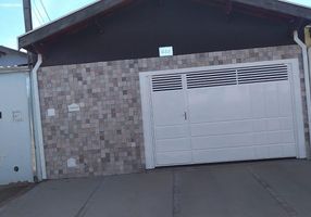Casa com 2 Quartos à venda, 150m²