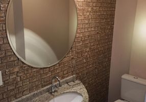 Apartamento com 3 Quartos para alugar, 100m²