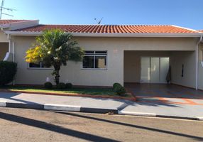 Casa de Condomínio com 3 Quartos à venda, 150m²