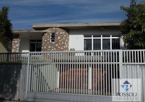 Casa com 4 Quartos à venda, 195m²