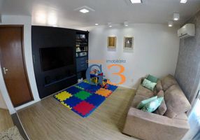 Casa de Condomínio com 2 Quartos à venda, 110m²