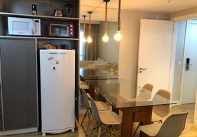 Flat com 2 Quartos para alugar, 63m²