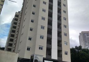 Apartamento com 2 Quartos à venda, 70m²