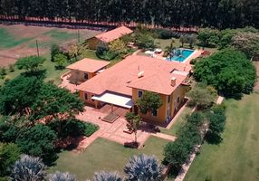 Fazenda/Sítio com 13 Quartos à venda, 1500m²
