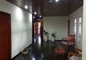 Apartamento com 3 Quartos à venda, 90m²