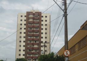 Apartamento com 4 Quartos para alugar, 98m²