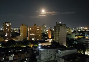 Apartamento com 2 Quartos à venda, 75m²