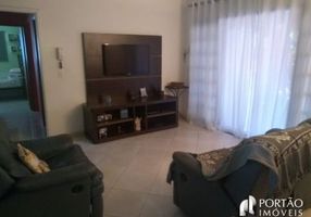 Casa com 3 Quartos à venda, 144m²