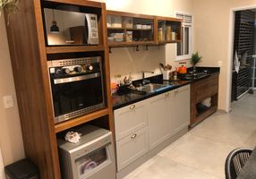 Apartamento com 3 Quartos à venda, 202m²