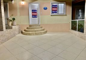 Casa de Condomínio com 3 Quartos à venda, 135m²