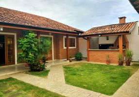 Imóvel Comercial com 3 Quartos à venda, 215m²