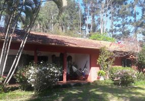 Fazenda/Sítio com 3 Quartos à venda, 630m²