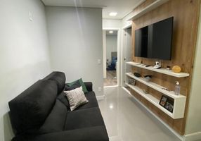 Apartamento com 2 Quartos para alugar, 63m²