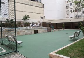 Apartamento com 3 Quartos à venda, 128m²
