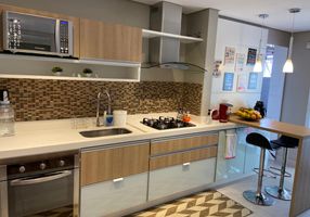 Apartamento com 3 Quartos à venda, 84m²