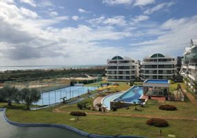 Apartamento com 3 Quartos para alugar, 107m²