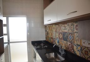 Apartamento com 3 Quartos à venda, 62m²