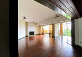 Apartamento com 4 Quartos à venda, 283m²