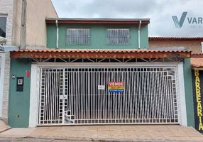 Casa com 3 Quartos à venda, 189m²