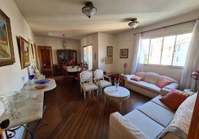 Apartamento com 4 Quartos à venda, 140m²