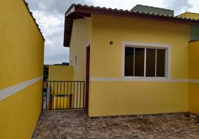 Casa com 2 Quartos à venda, 80m²