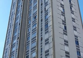 Apartamento com 2 Quartos para alugar, 61m²