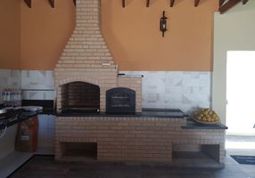 Casa com 3 Quartos à venda, 320m²