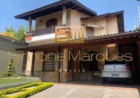 Casa com 4 Quartos à venda, 338m²