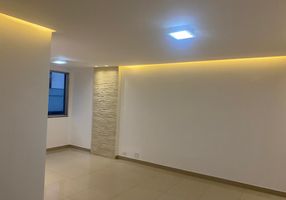 Apartamento com 3 Quartos à venda, 126m²