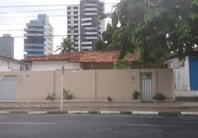 Imóvel Comercial com 3 Quartos para alugar, 300m²