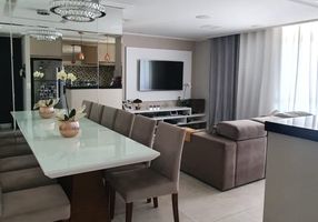 Apartamento com 2 Quartos à venda, 72m²