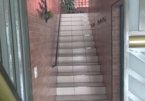Casa com 2 Quartos à venda, 195m²
