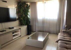 Cobertura com 4 Quartos à venda, 220m²