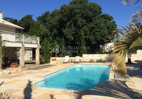 Casa com 2 Quartos à venda, 370m²