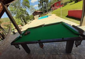 Fazenda/Sítio com 4 Quartos à venda, 200m²