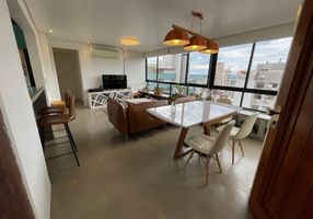 Apartamento com 2 Quartos à venda, 83m²