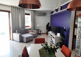 Apartamento com 3 Quartos à venda, 141m²
