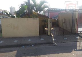 Casa com 2 Quartos à venda, 110m²