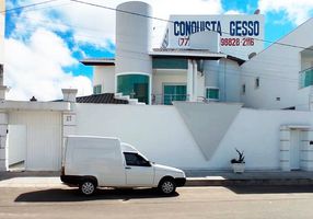 Casa com 3 Quartos à venda, 354m²