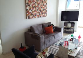 Apartamento com 2 Quartos para alugar, 85m²