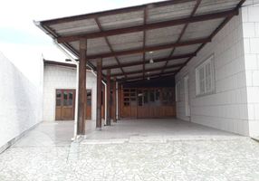 Casa com 2 Quartos à venda, 200m²