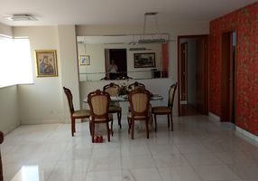 Apartamento com 4 Quartos à venda, 128m²