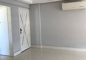 Apartamento com 3 Quartos à venda, 68m²