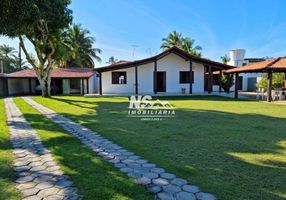 Casa de Condomínio com 4 Quartos à venda, 191m²