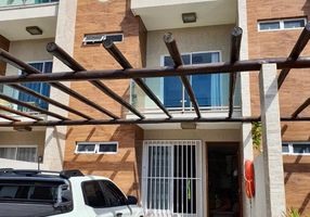 Casa de Condomínio com 3 Quartos à venda, 152m²