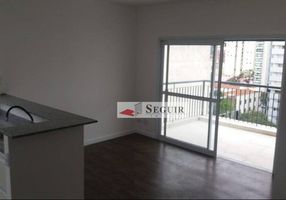 Apartamento com 3 Quartos para venda ou aluguel, 82m²