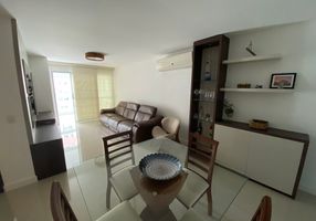Apartamento com 3 Quartos à venda, 115m²